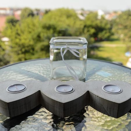 Ox Apartments Западен Ефорие Екстериор снимка