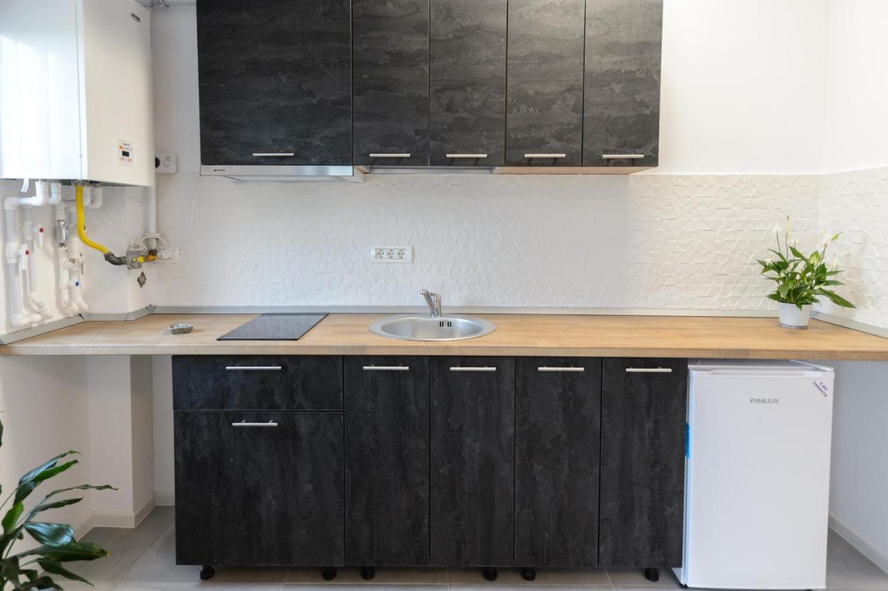 Ox Apartments Западен Ефорие Екстериор снимка